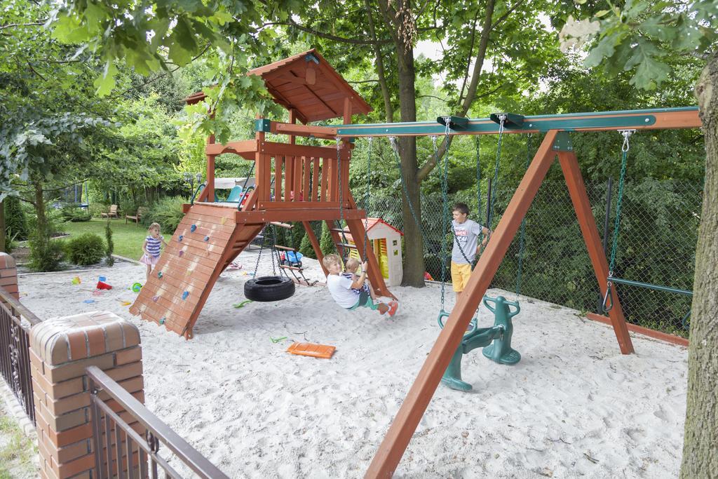 Dworek Bialy Domek Smardzewice Esterno foto